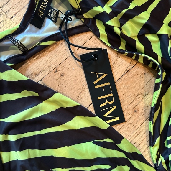 Afrm Assi Cutout Dress - Neon Zebra size M - Picture 5 of 5